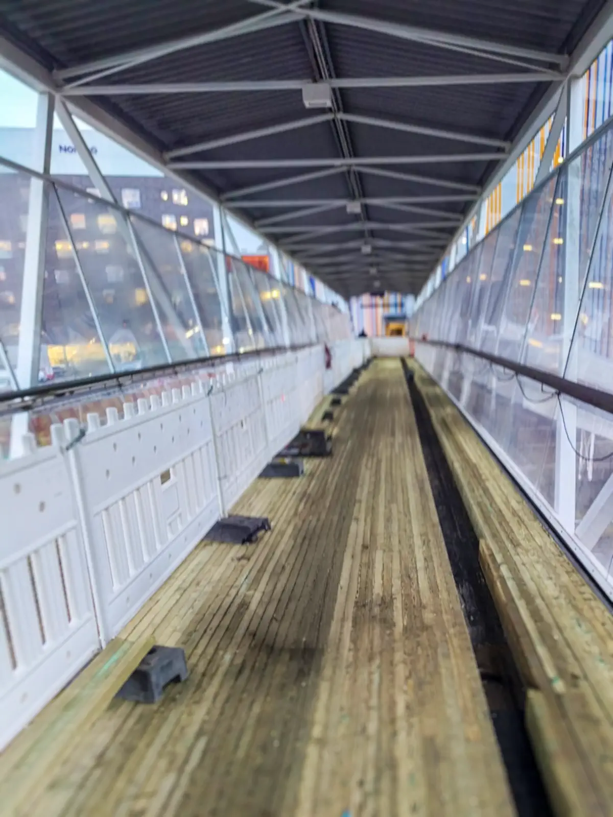 Katettu kävelysilta